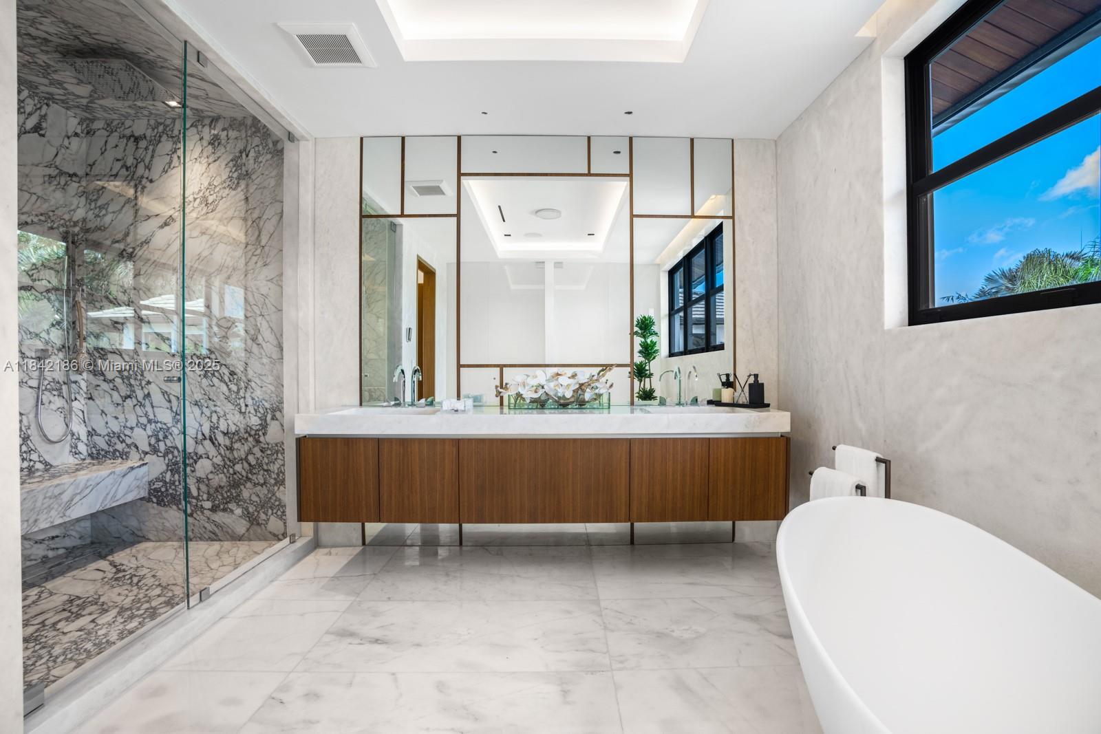 BAY POINT - Residential