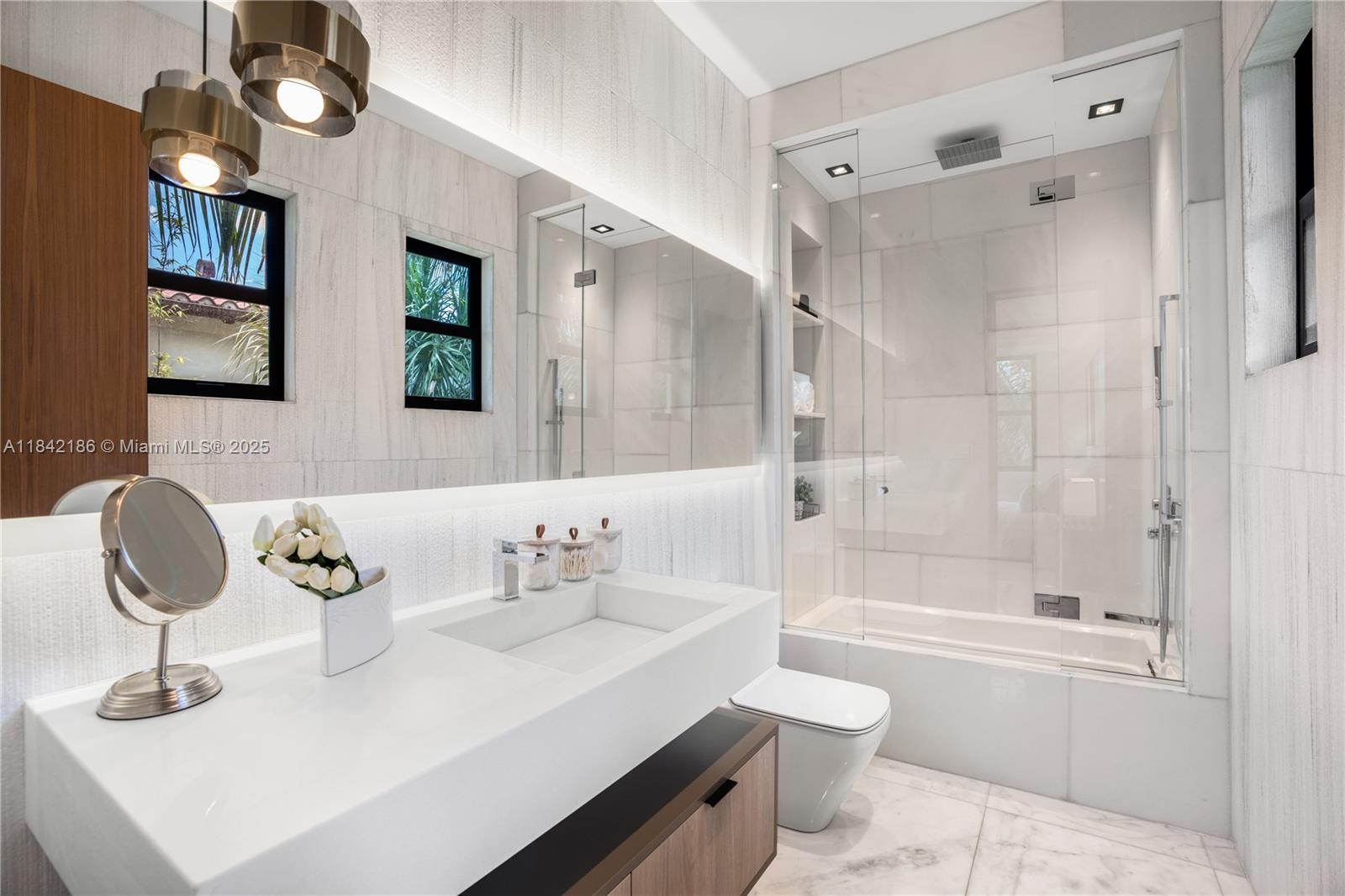 BAY POINT - Residential