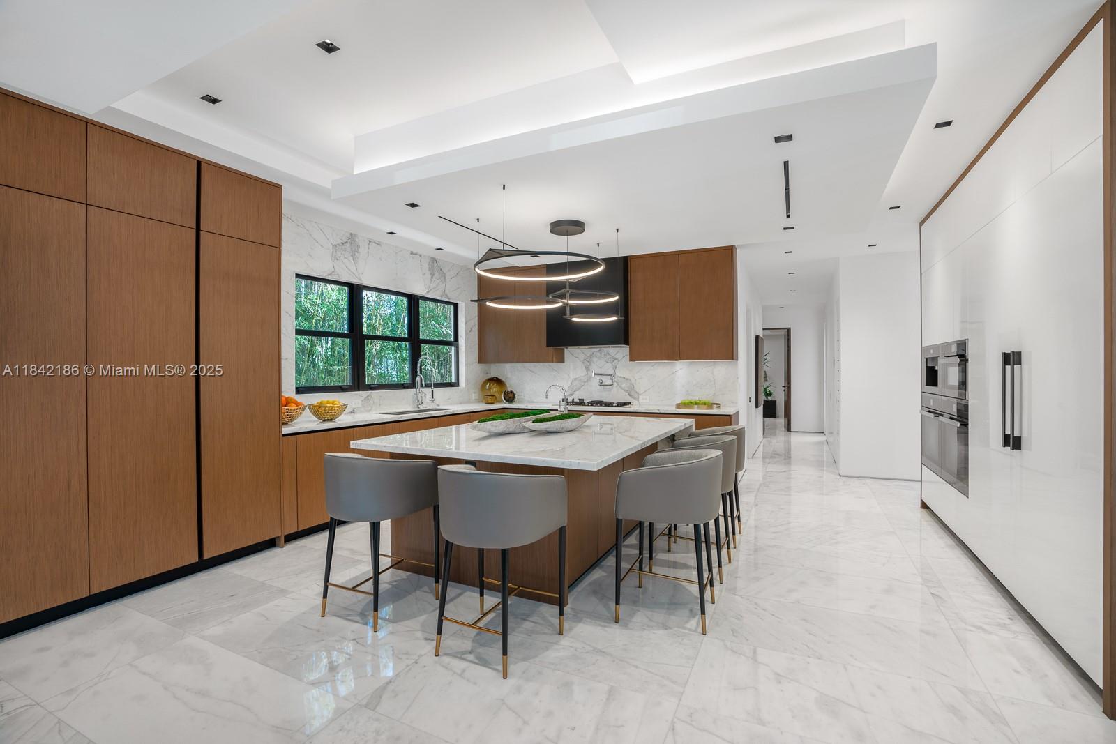 BAY POINT - Residential