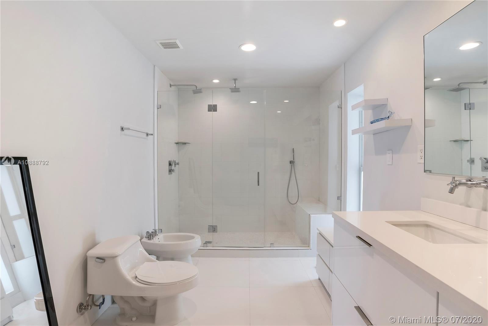 DI LIDO ISLAND - Residential