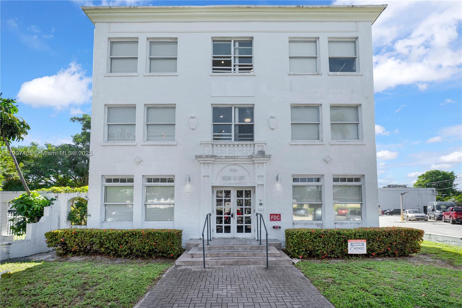 OCEANSIDE SEC ISLE OF NOR - Residential Lease