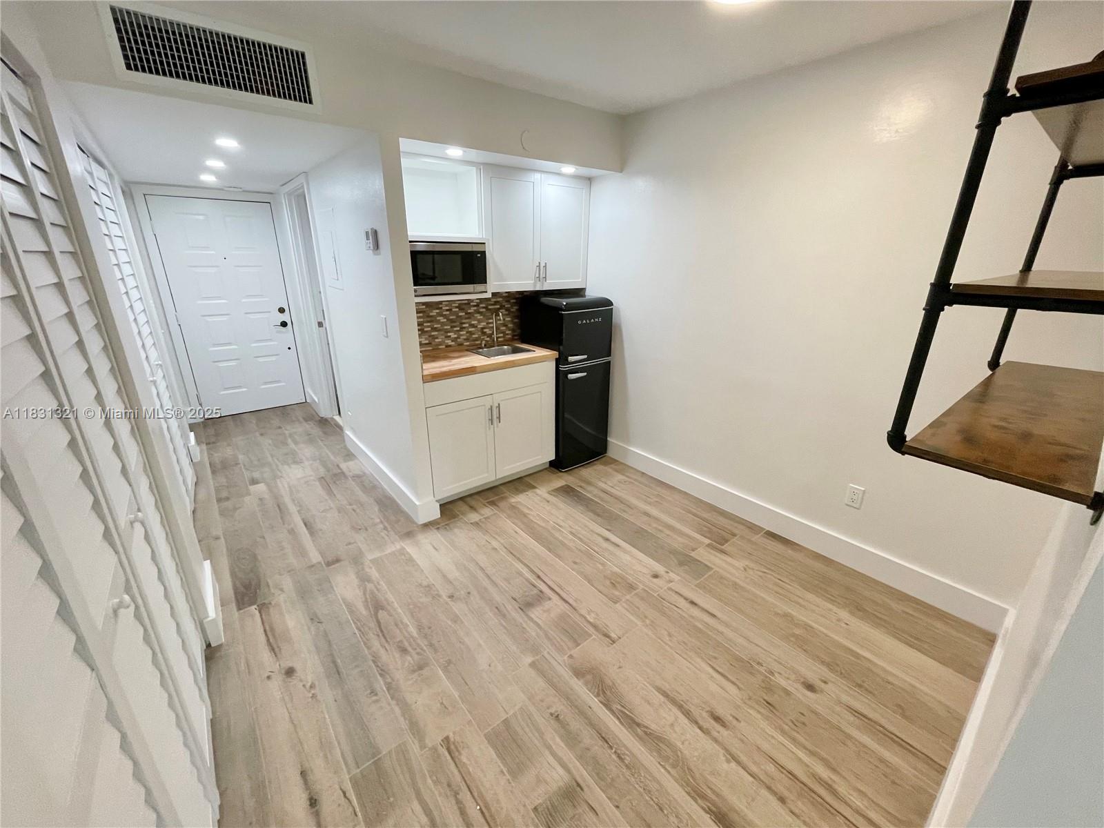 1280 S Alhambra Cir 1111A