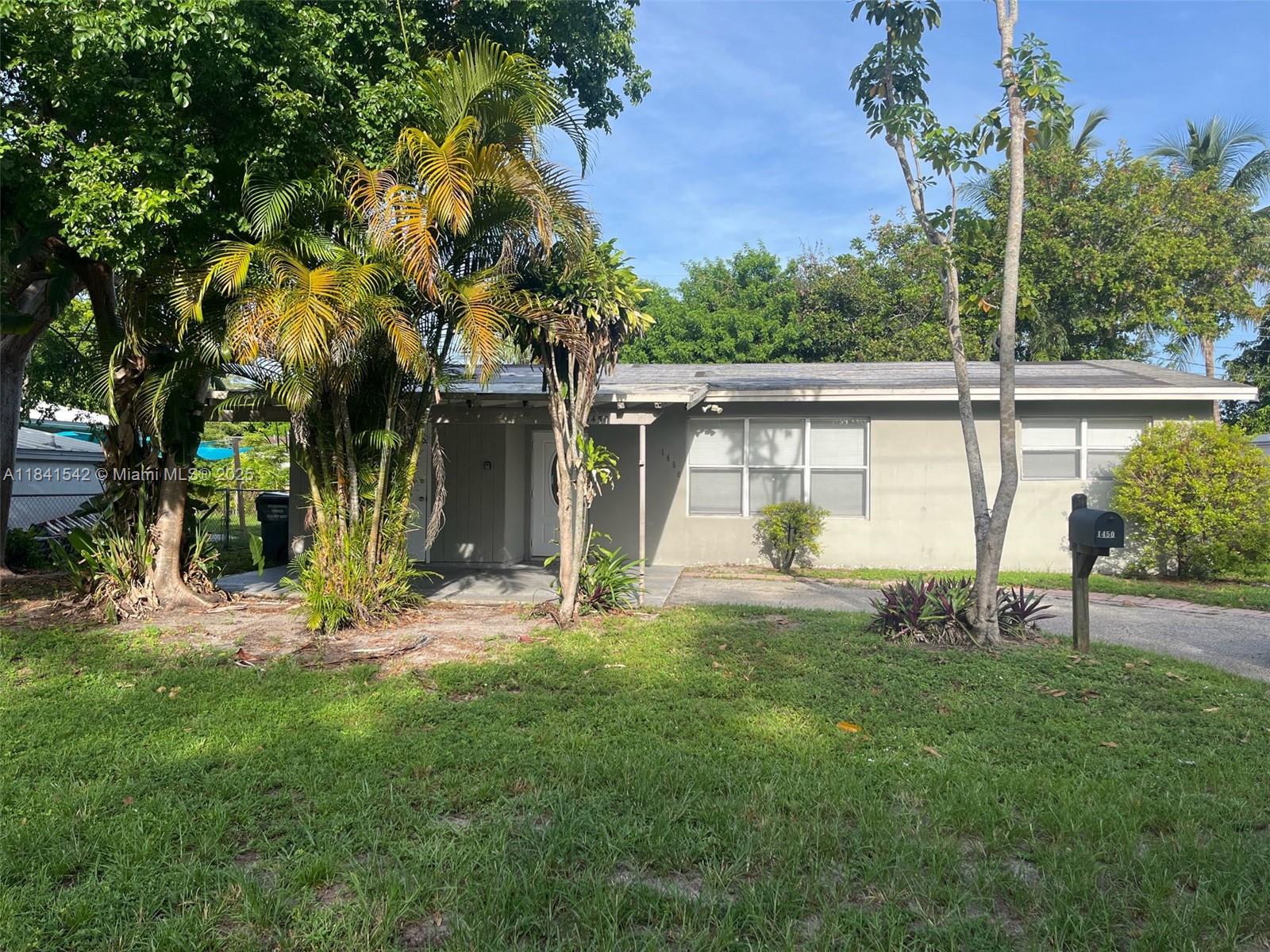 3-Bedroom, 2-Bathroom Home in Central Hollywood
Great opportunity to own a well-located property in a desirable Hollywood neighborhood. Just under 2 miles from the Turnpike, this home offers convenient access to shopping, dining, and other everyday essentials.
Whether you're looking to invest, renovate, or move in and make it your own, this property offers a strong foundation with future potential.
Schedule your showing today!