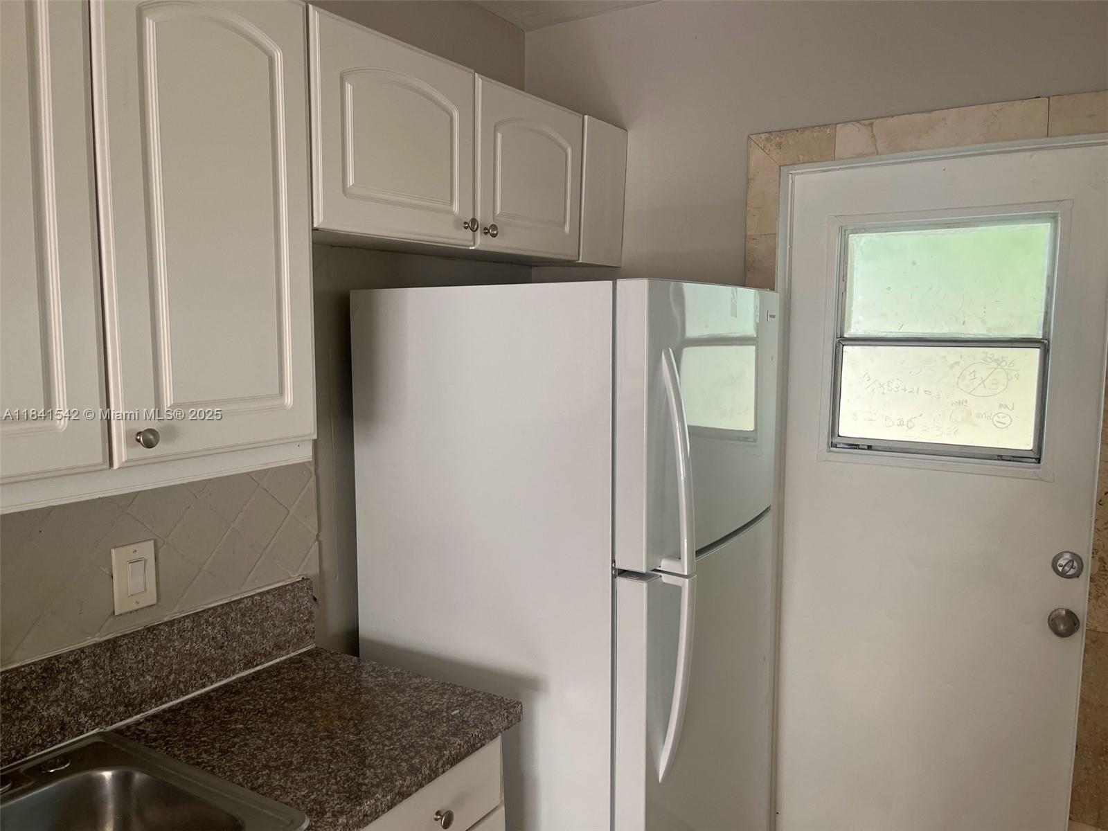 FLEETWOOD MANOR - Residential