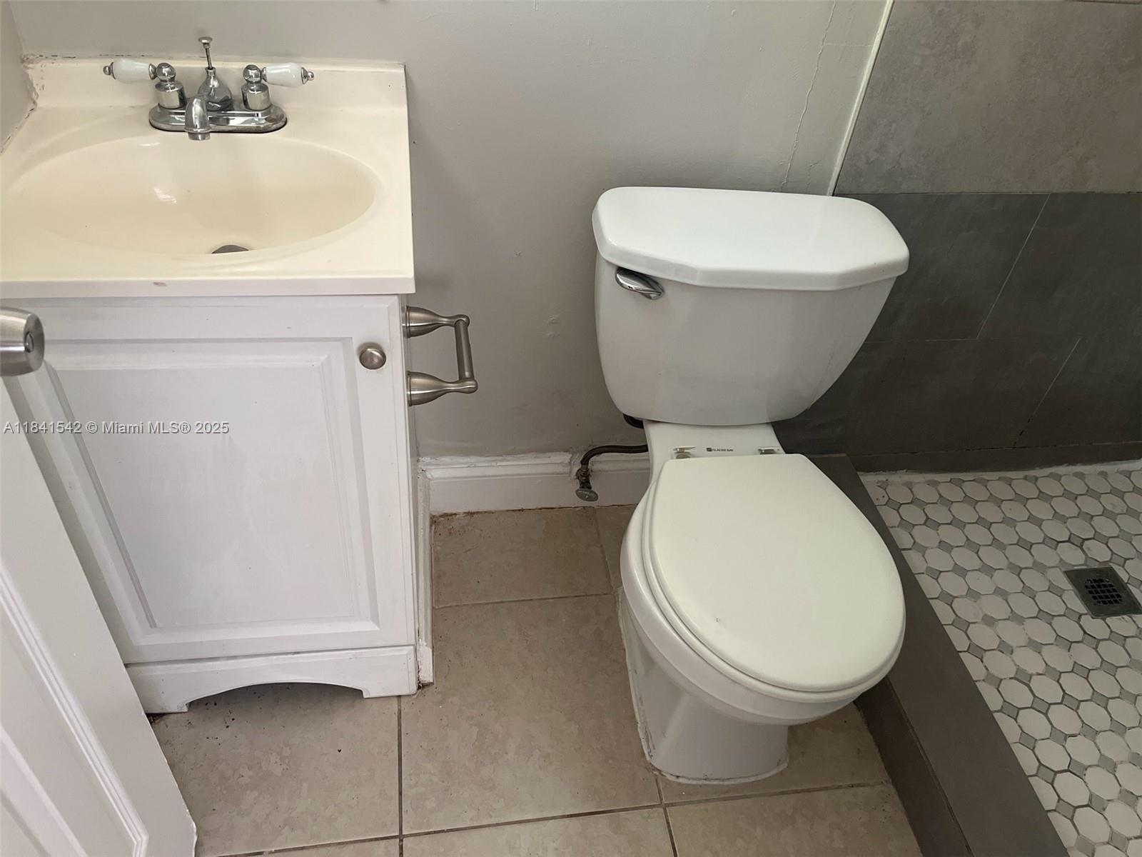 FLEETWOOD MANOR - Residential