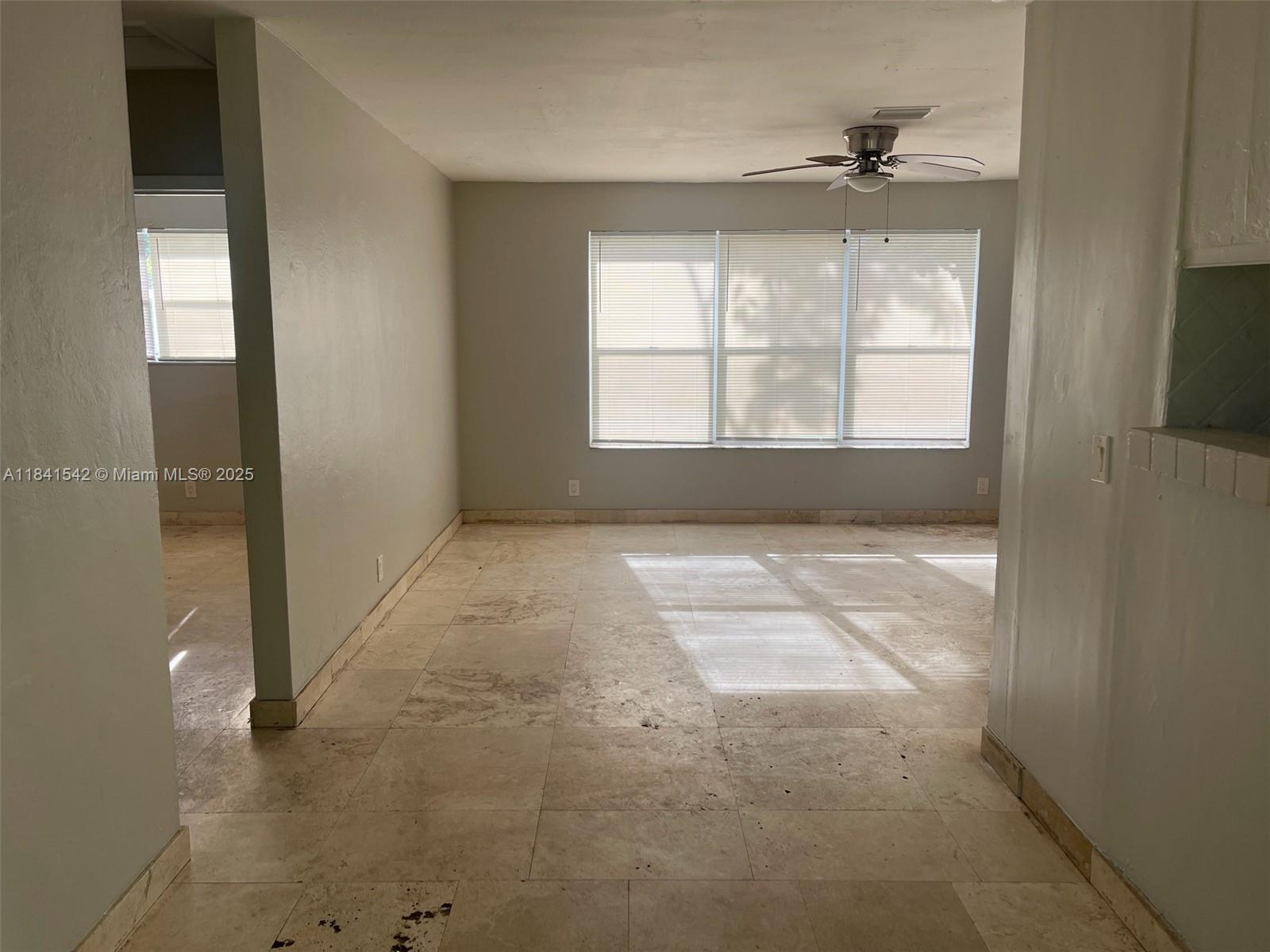 FLEETWOOD MANOR - Residential