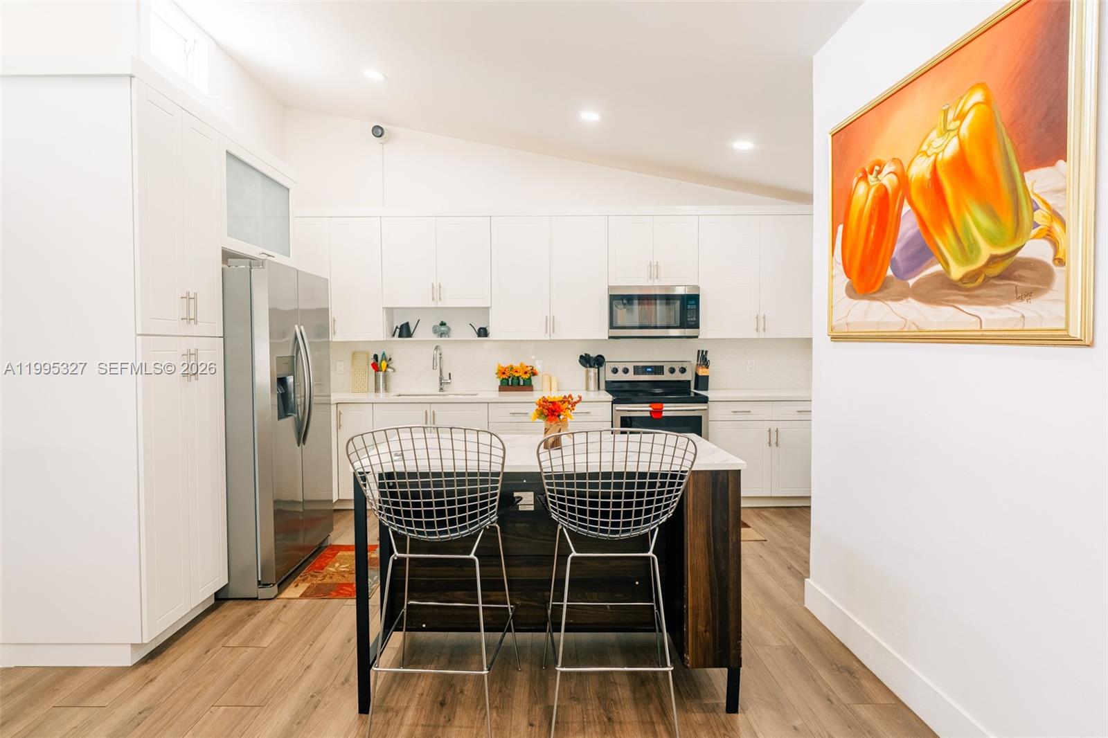 ARCOLA GARDENS - Residential