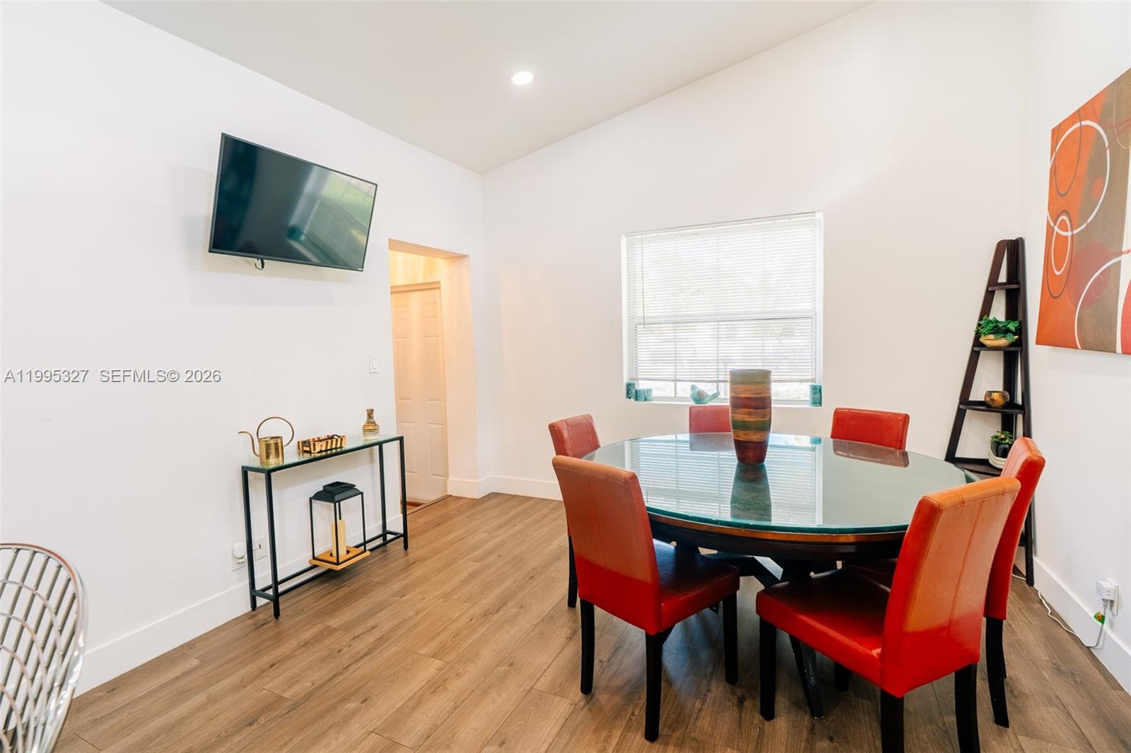 ARCOLA GARDENS - Residential