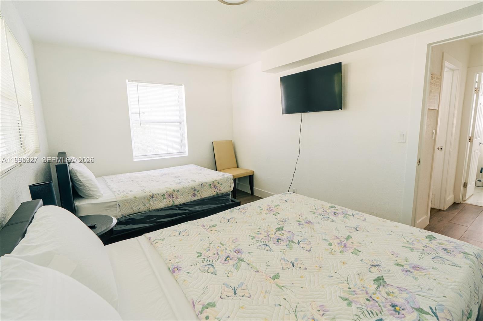 ARCOLA GARDENS - Residential