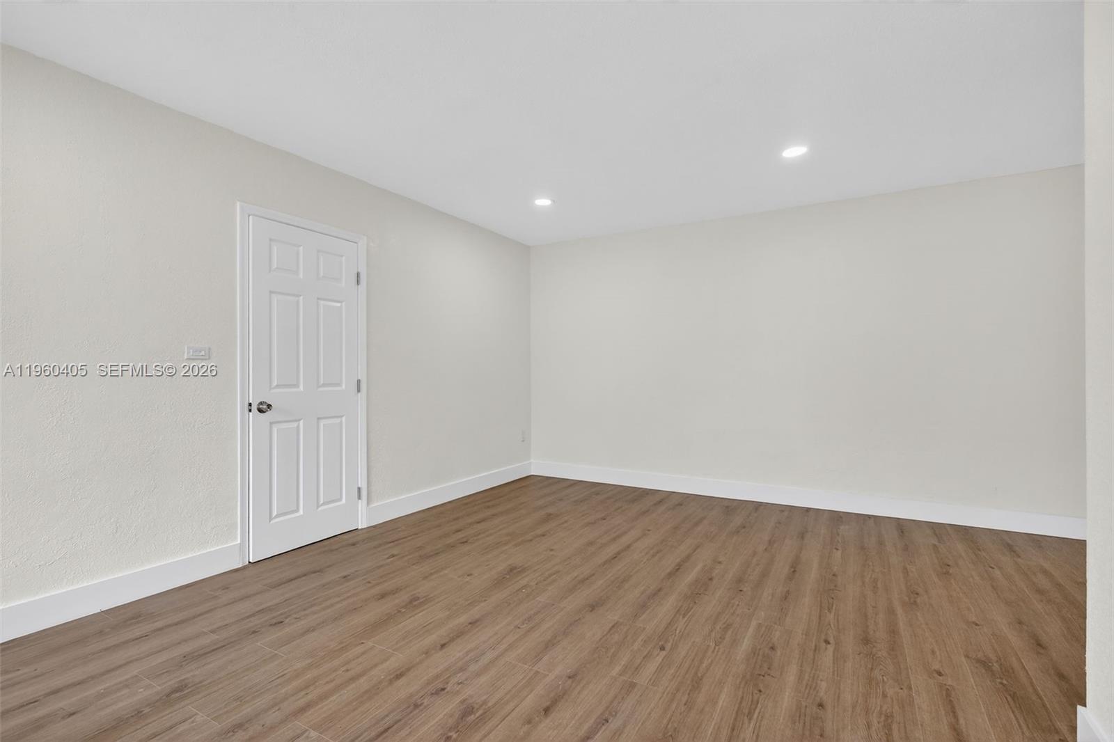 WYND WOOD PARK - Residential Income