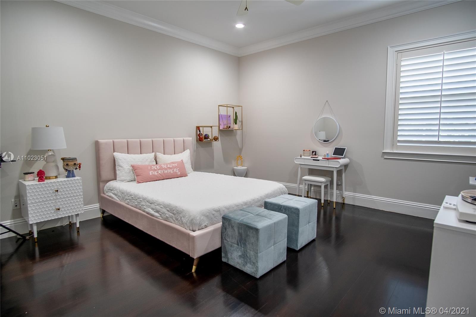 Acreage - Residential