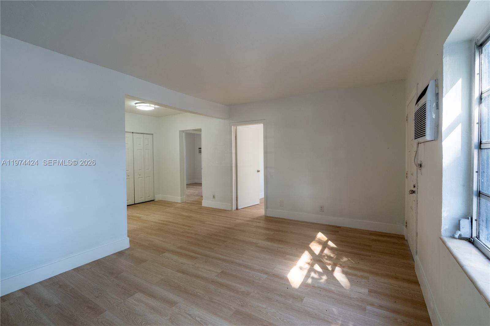 ENGLEWOOD - Residential Lease