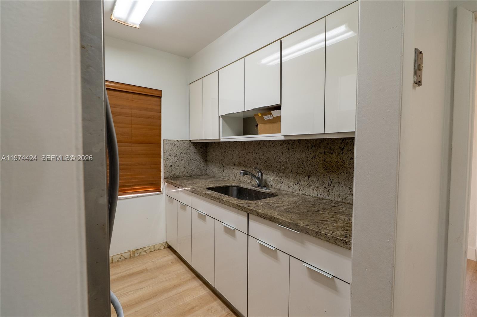 ENGLEWOOD - Residential Lease