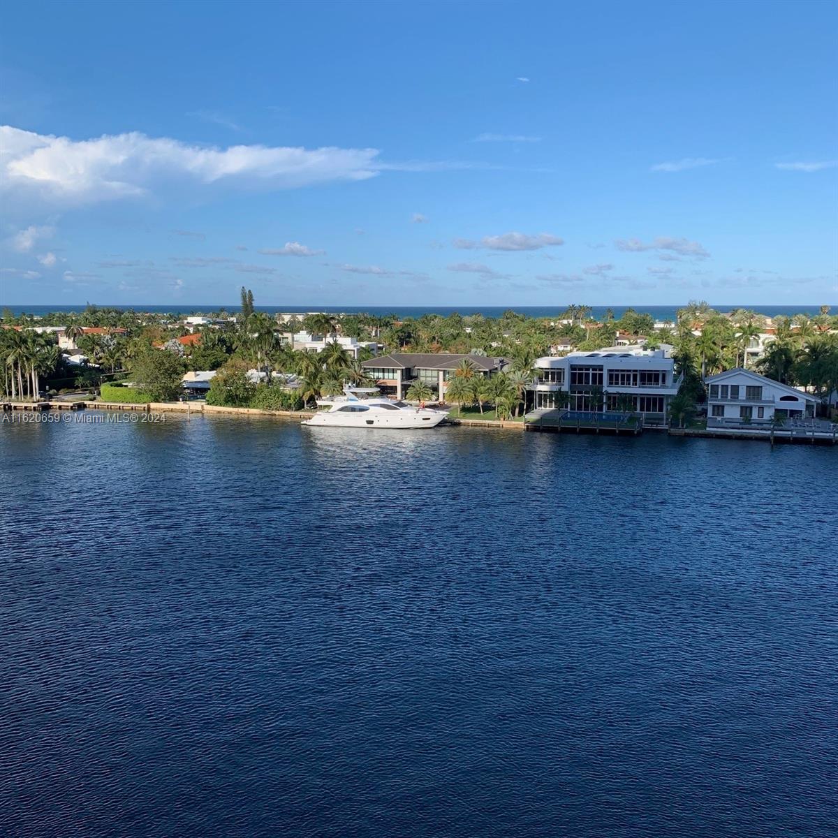 HAMPTONS SOUTH CONDO - Residential Lease