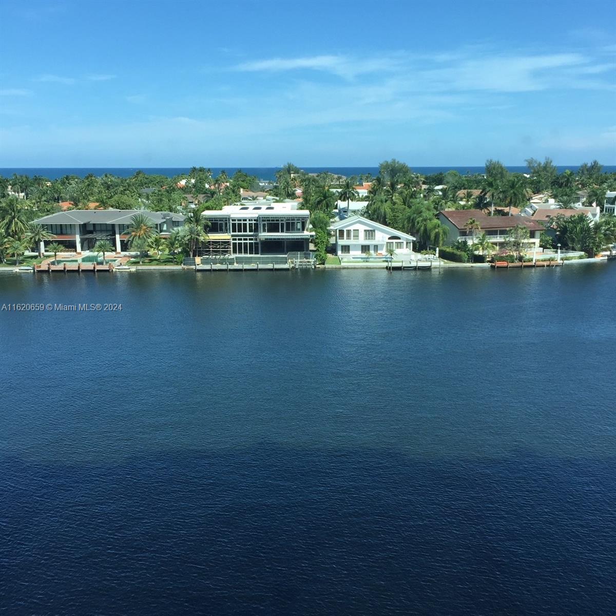 HAMPTONS SOUTH CONDO - Residential Lease