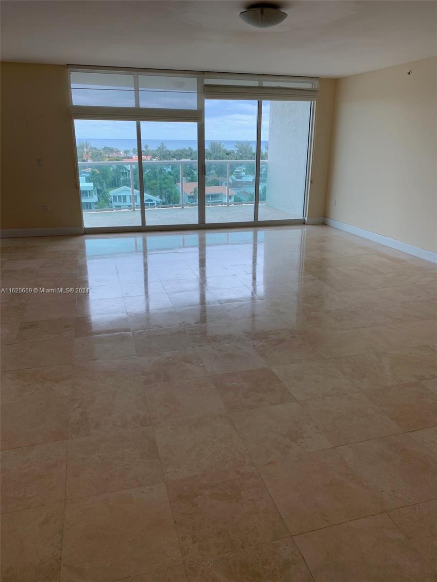 HAMPTONS SOUTH CONDO - Residential Lease