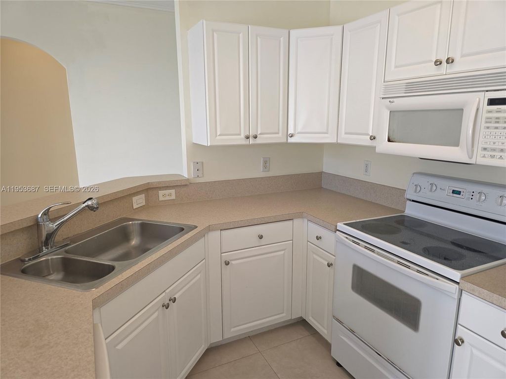 Photo of 4600 SW 160th Ave #629, Miramar, FL 33027 (MLS # A11953687)