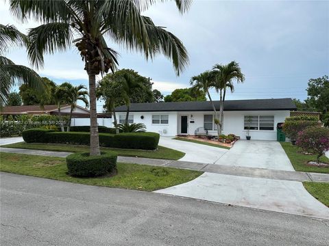 15640 SW 102nd Pl 15640 Miami FL 33157