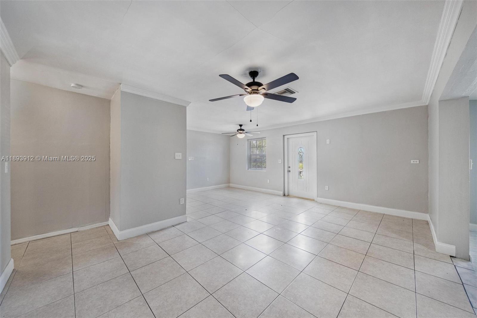 MIRAMAR SEC 5 - Residential