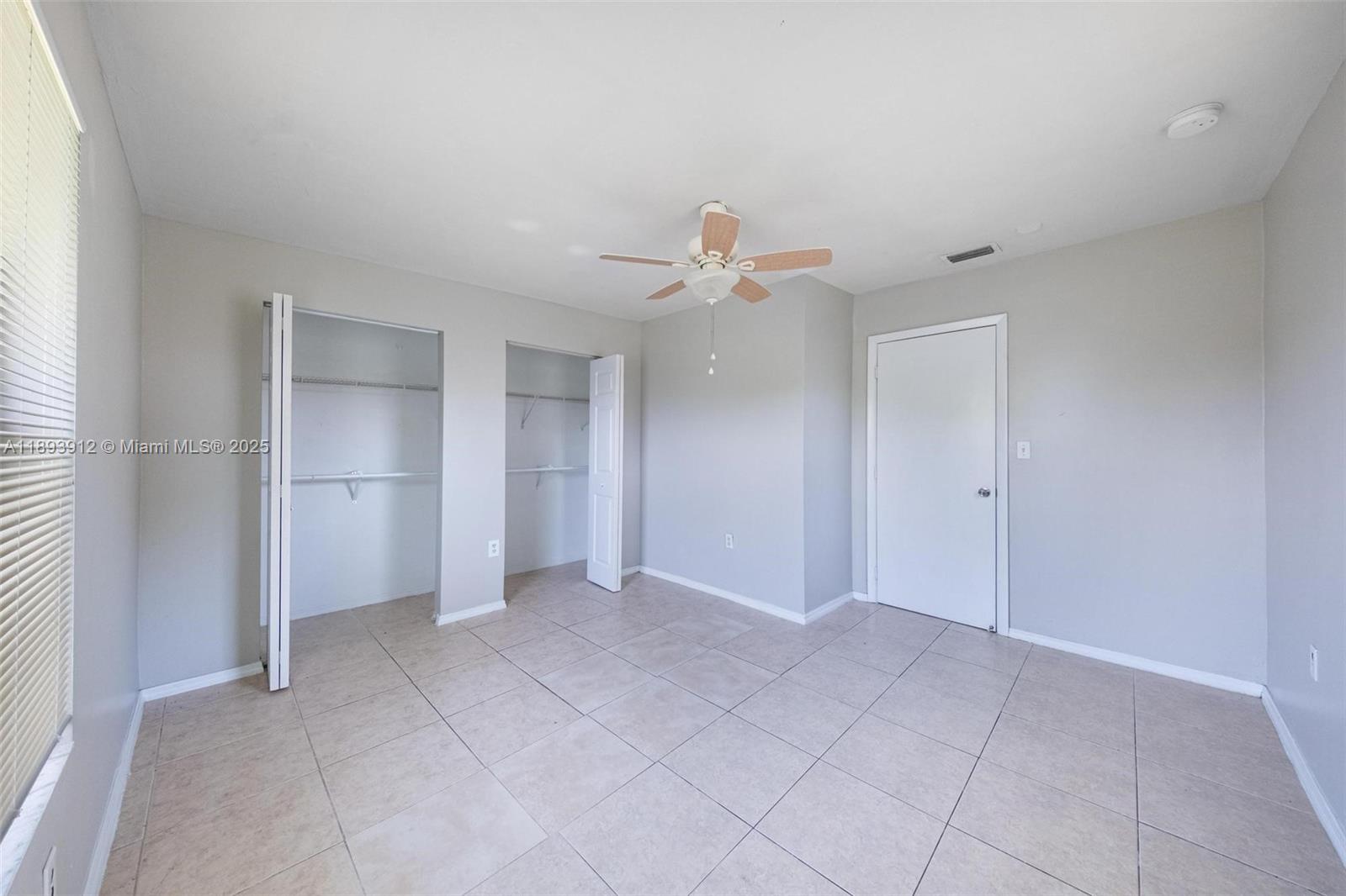MIRAMAR SEC 5 - Residential