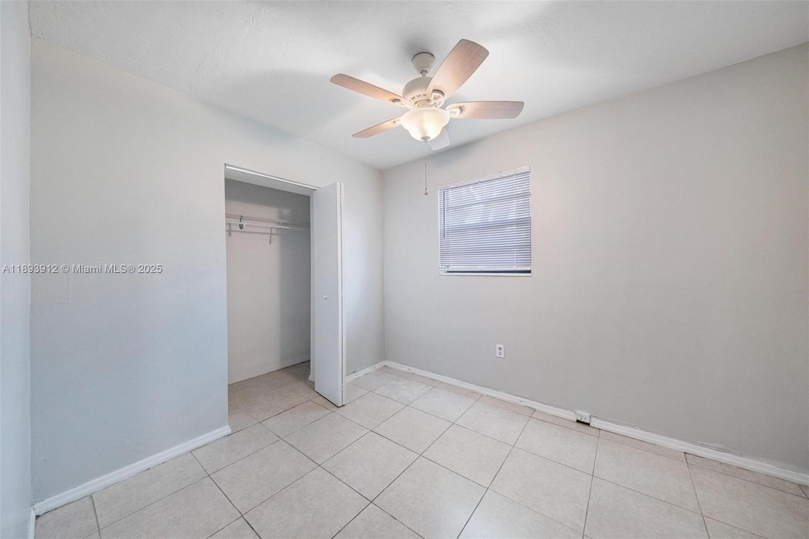 MIRAMAR SEC 5 - Residential