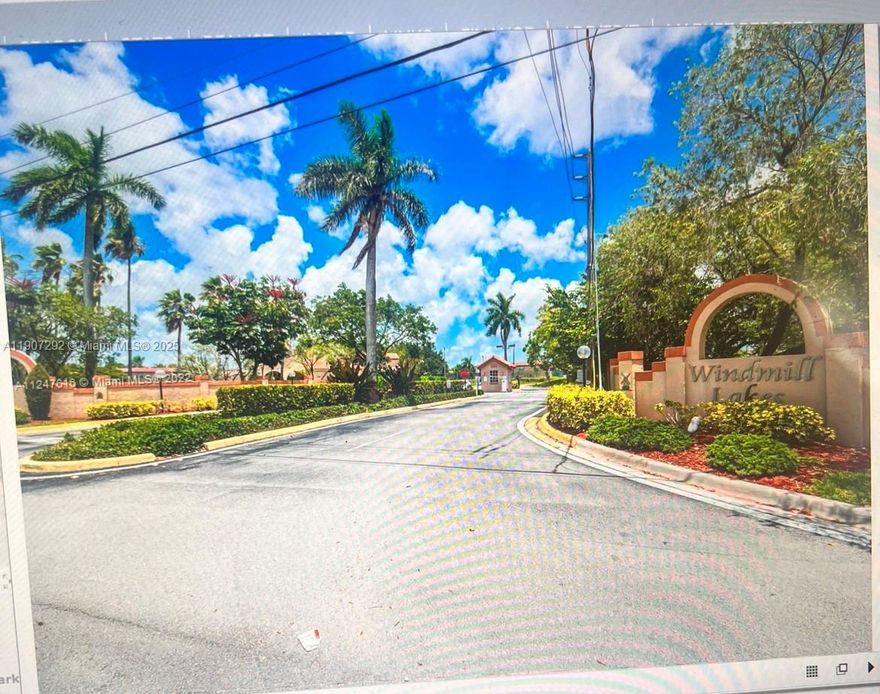 Beautiful and huge 1 bedroom 1 full bath unit  with beautiful lake views located in the Safe and Secured and gated community of Windmill Lakes in heart of Pembroke Pines.Unit is located on the 1st floor. Large layout with full brightness in the apartment. The unit has washer and dryer,screened patio,no carpets..Quick Hoa approval..HOA NEEDS 600 MINIMUM CREDIT SCORE..