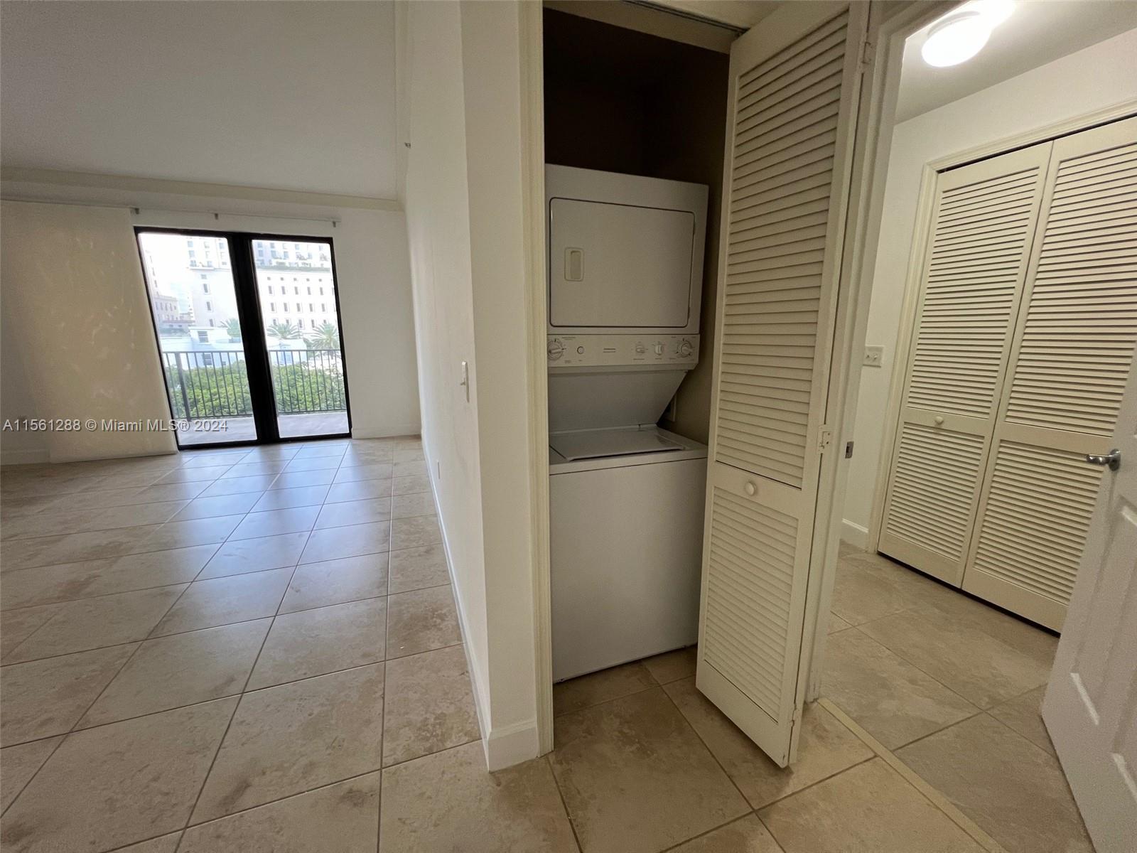 ANDALUSIA CONDO RESIDENCE - Residential