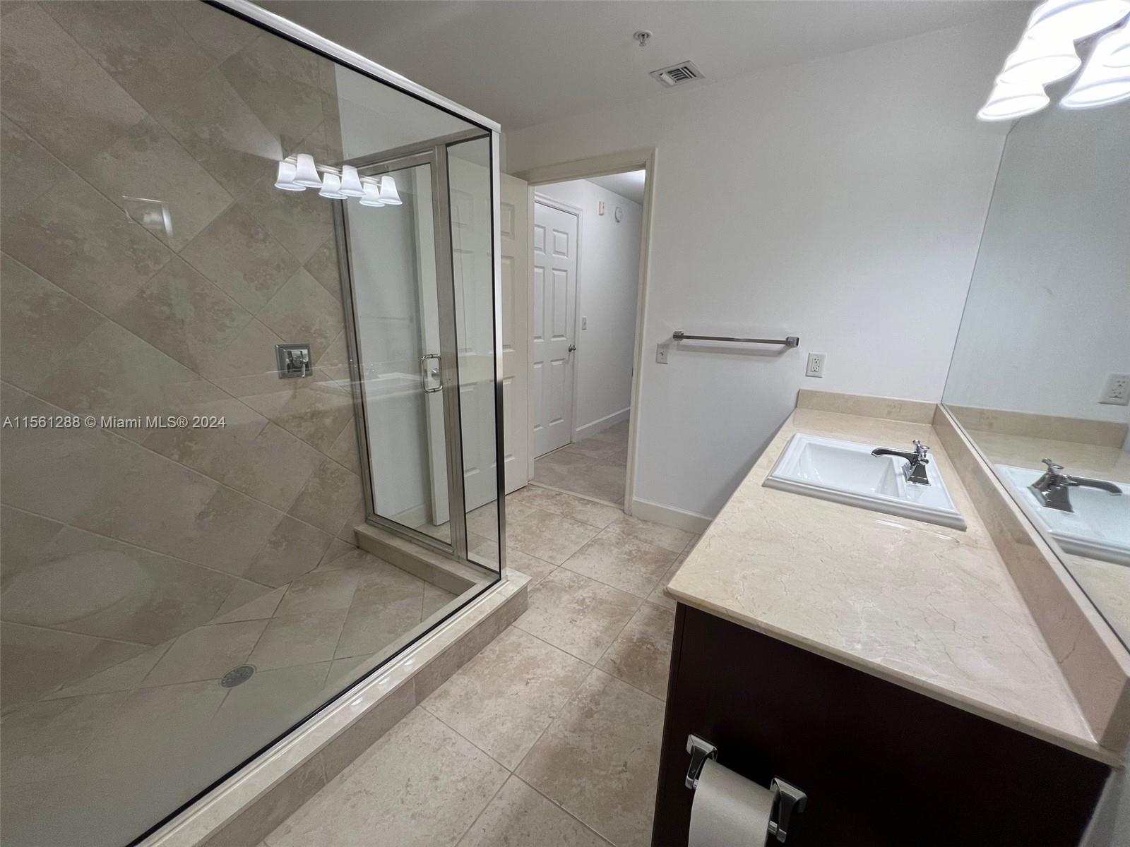 ANDALUSIA CONDO RESIDENCE - Residential