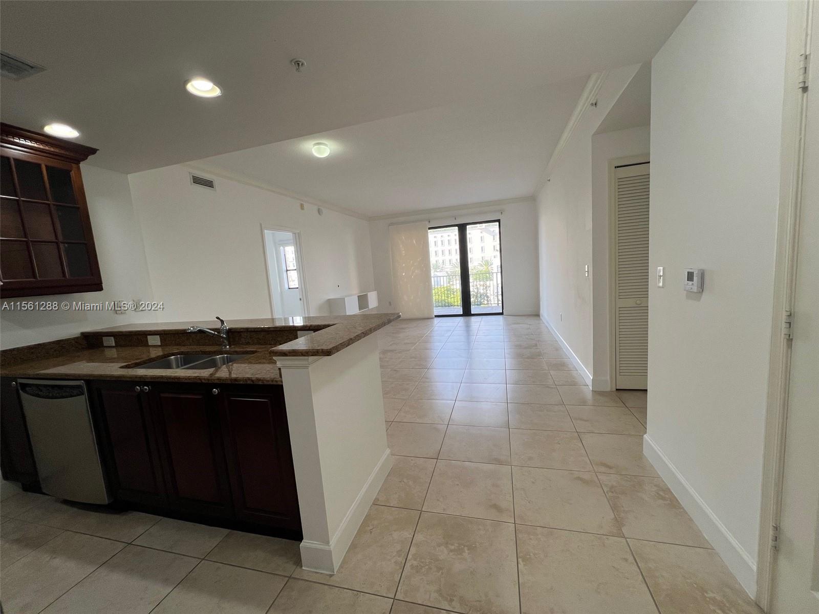 ANDALUSIA CONDO RESIDENCE - Residential