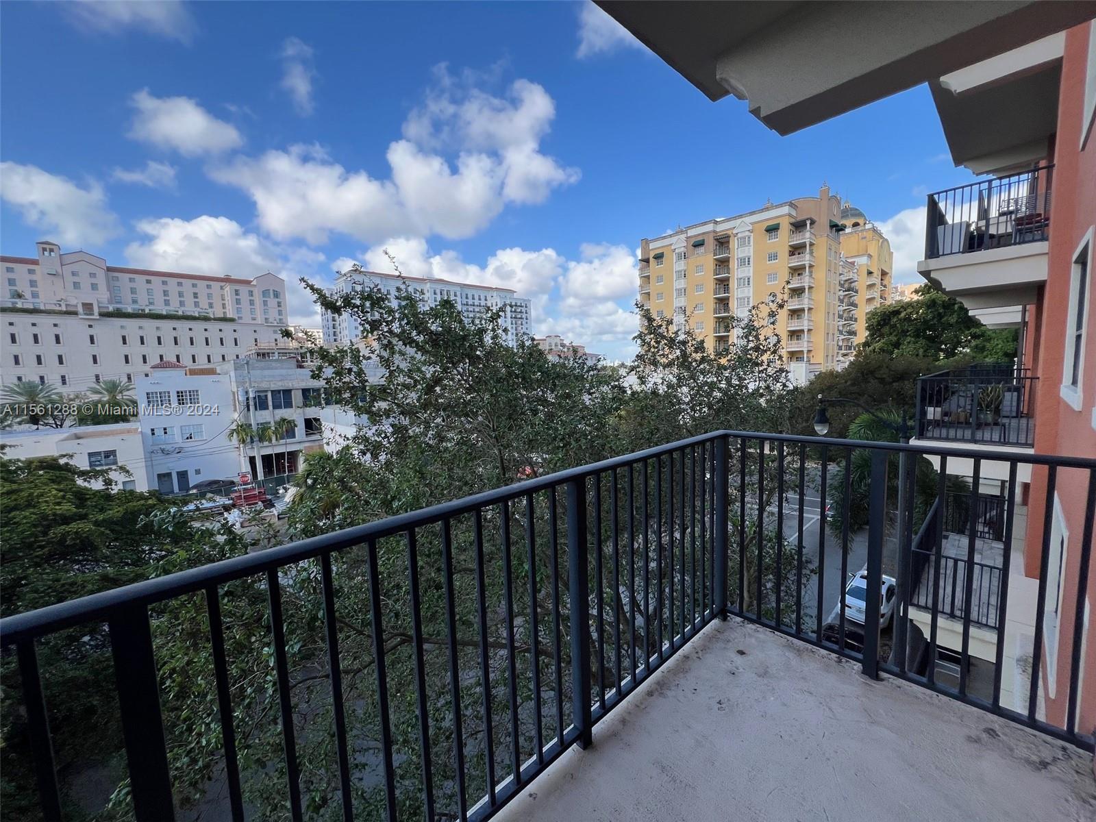 ANDALUSIA CONDO RESIDENCE - Residential