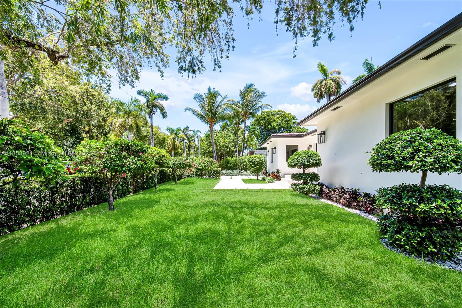 WASHINGTON PLACE - Residential