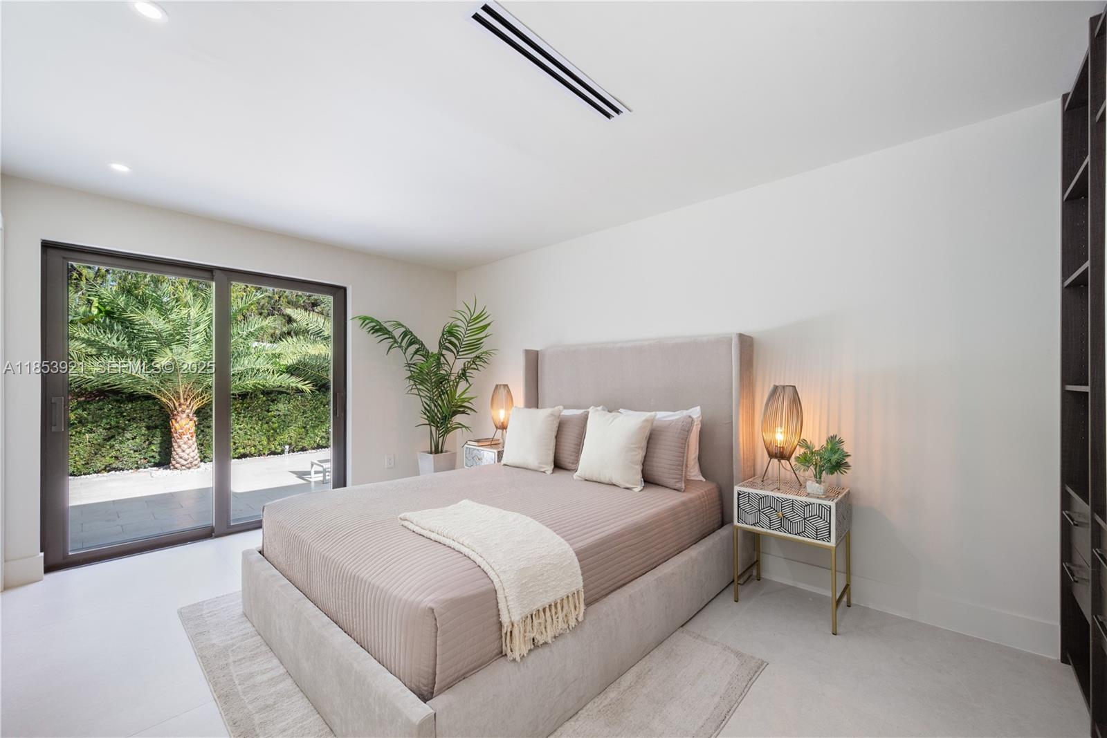 WASHINGTON PLACE - Residential