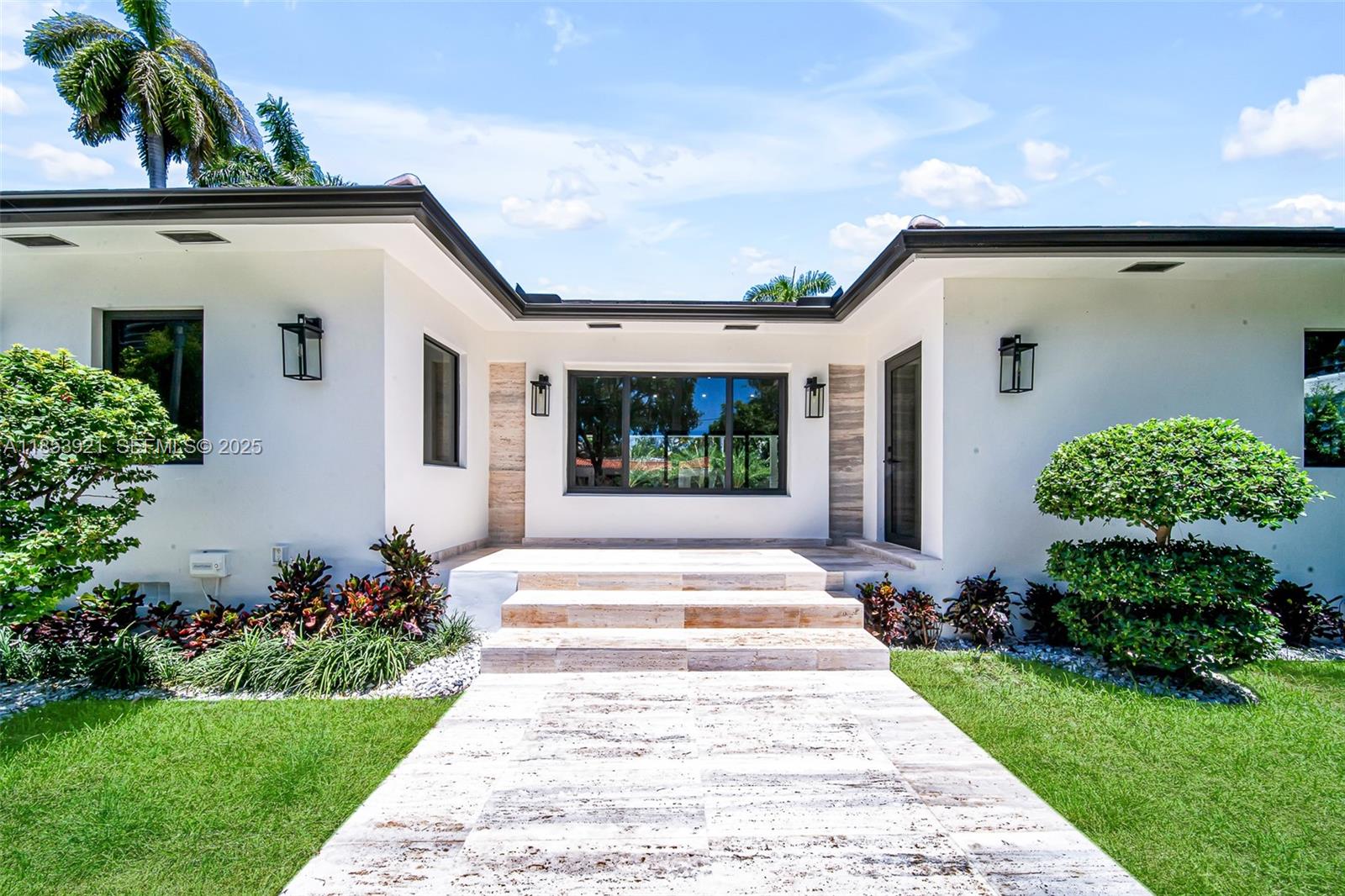 WASHINGTON PLACE - Residential