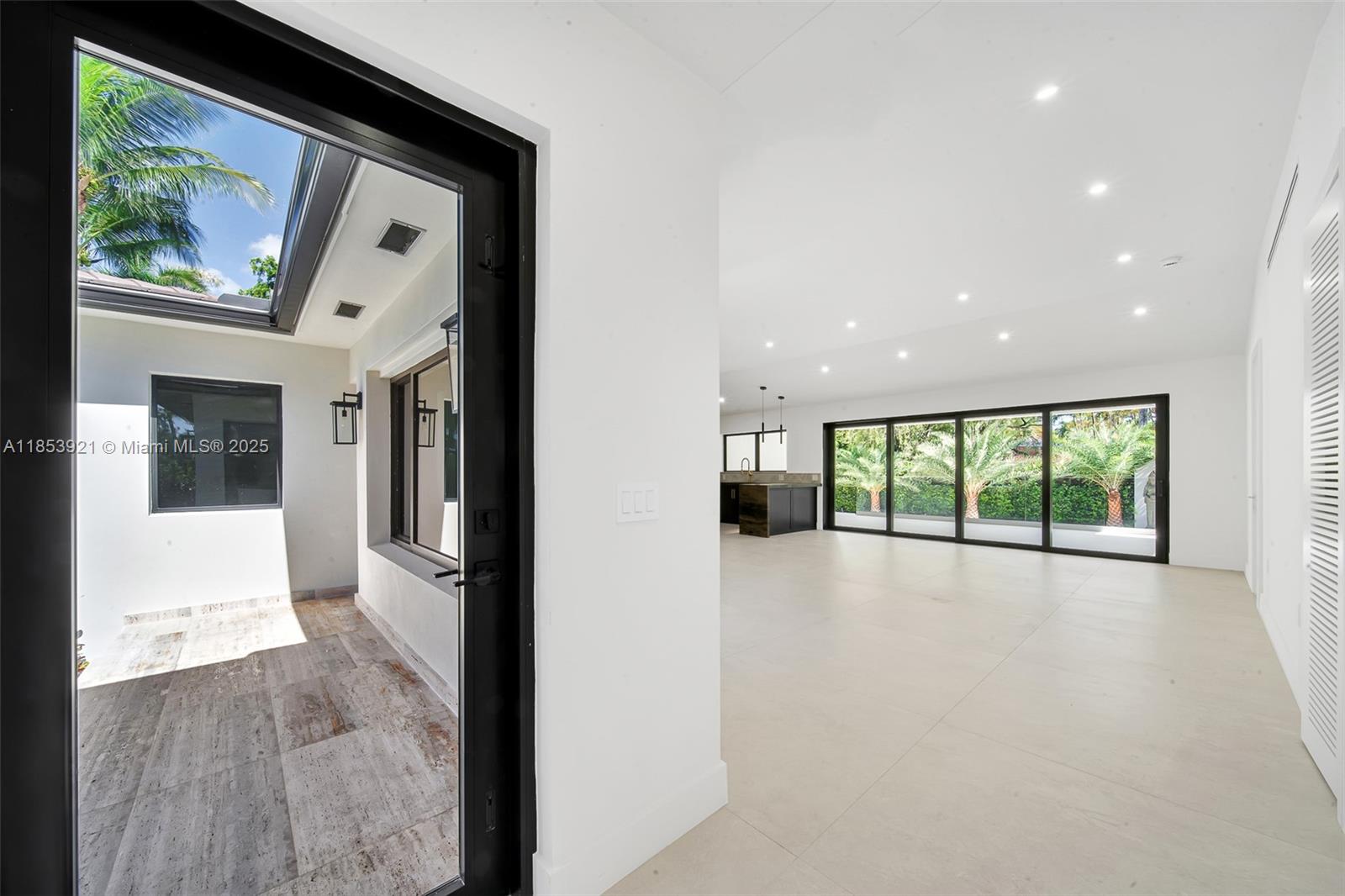 WASHINGTON PLACE - Residential