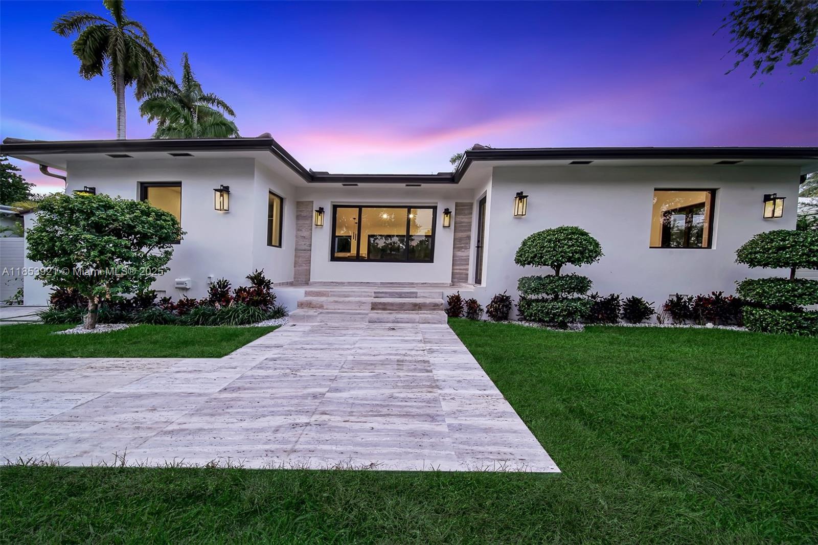 WASHINGTON PLACE - Residential