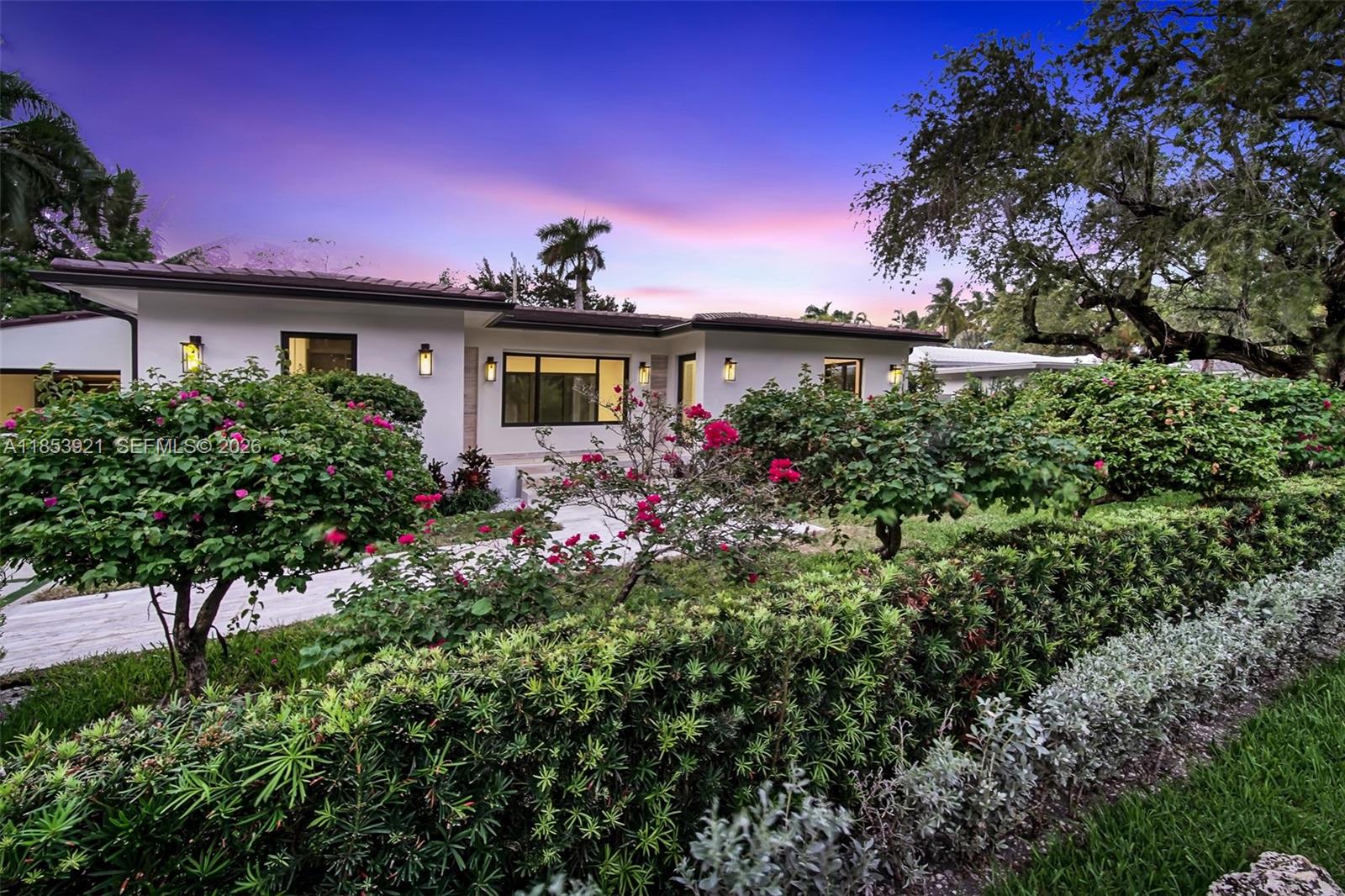 WASHINGTON PLACE - Residential