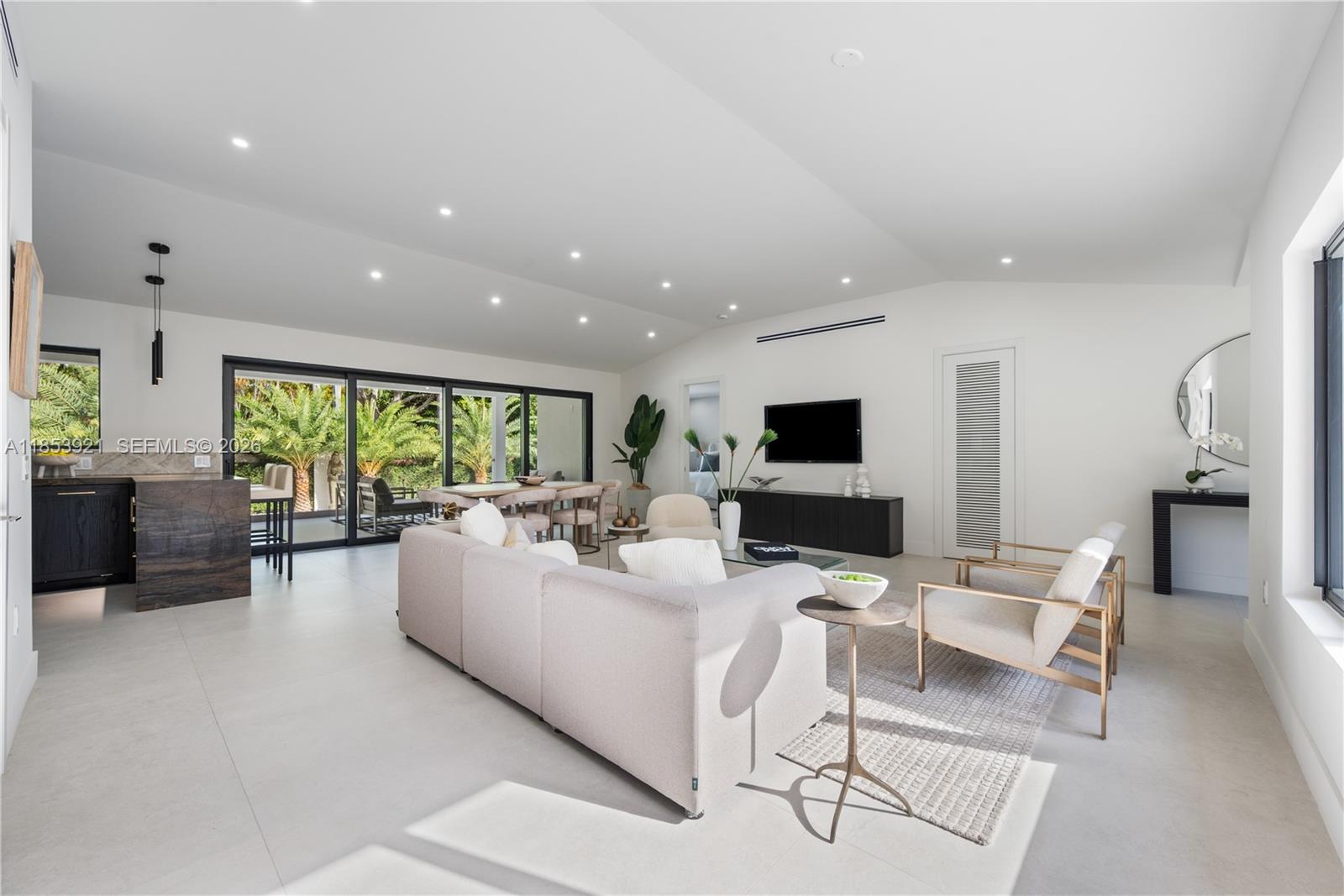 WASHINGTON PLACE - Residential