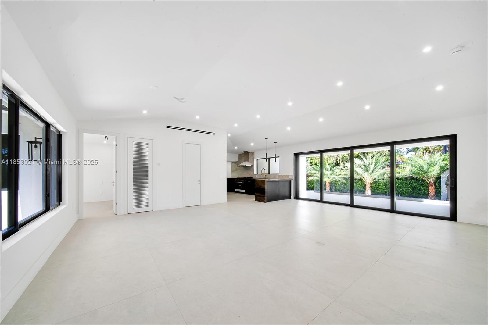 WASHINGTON PLACE - Residential