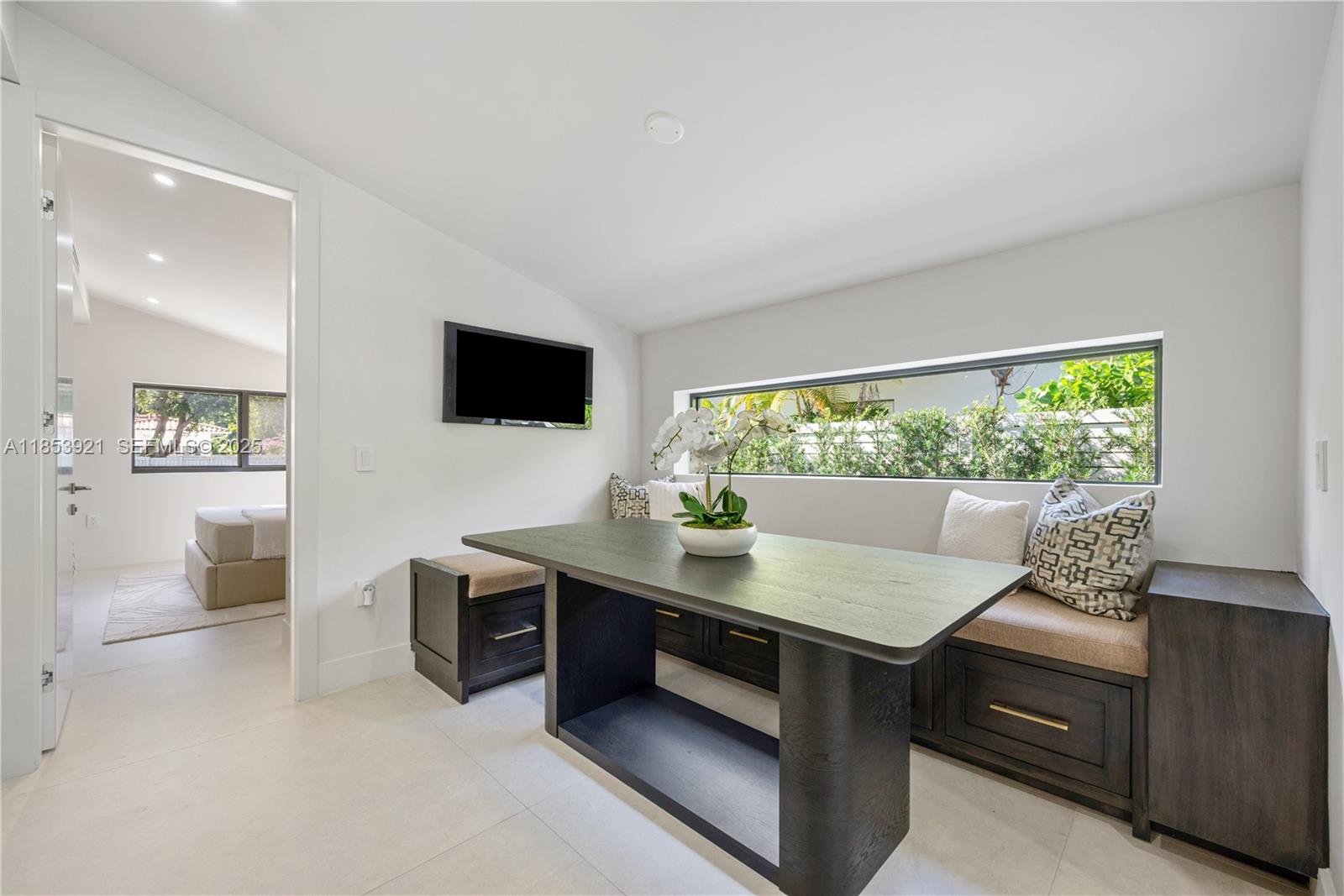 WASHINGTON PLACE - Residential