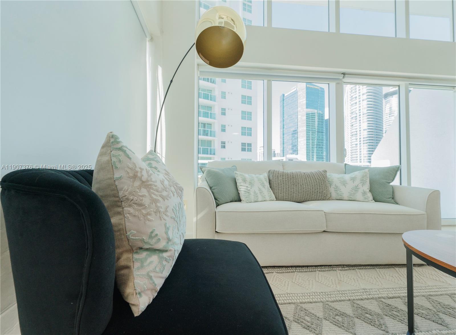 BRICKELL ON THE RIVER S T - Residential Lease