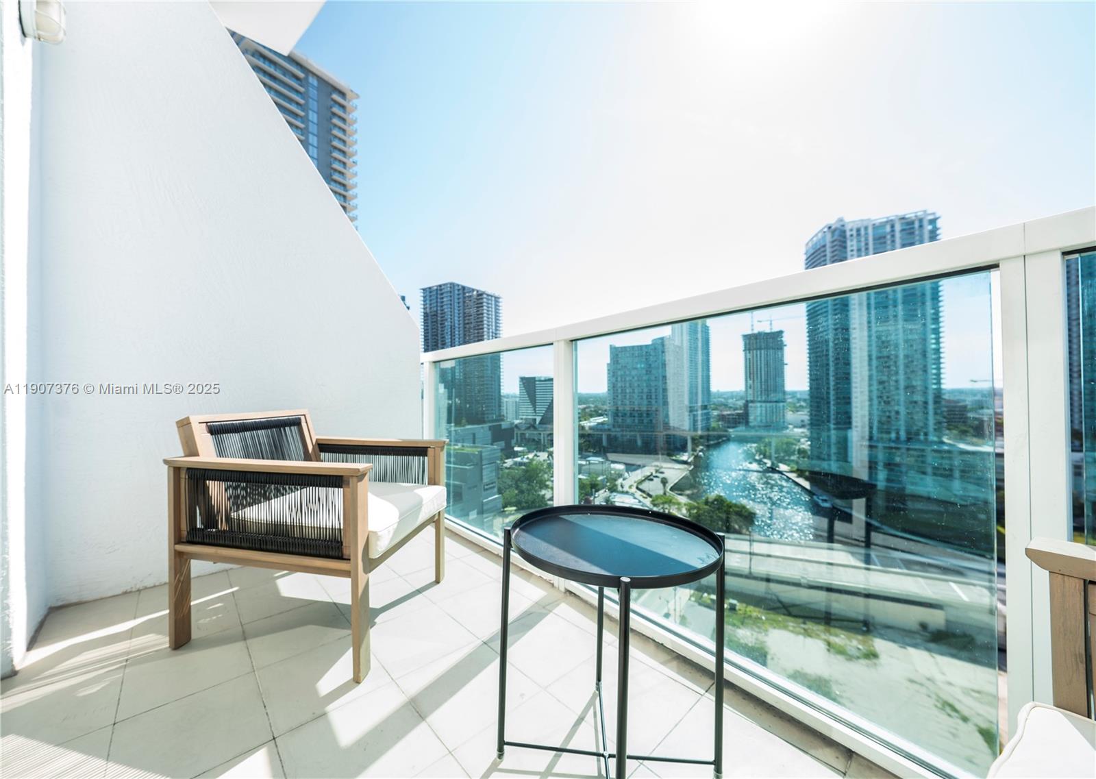 BRICKELL ON THE RIVER S T - Residential Lease