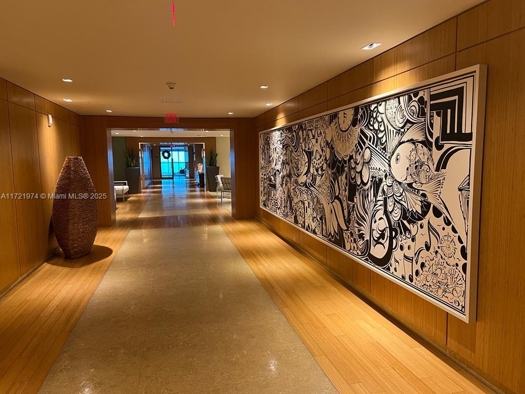 900 BISCAYNE BAY CONDO - Residential Lease