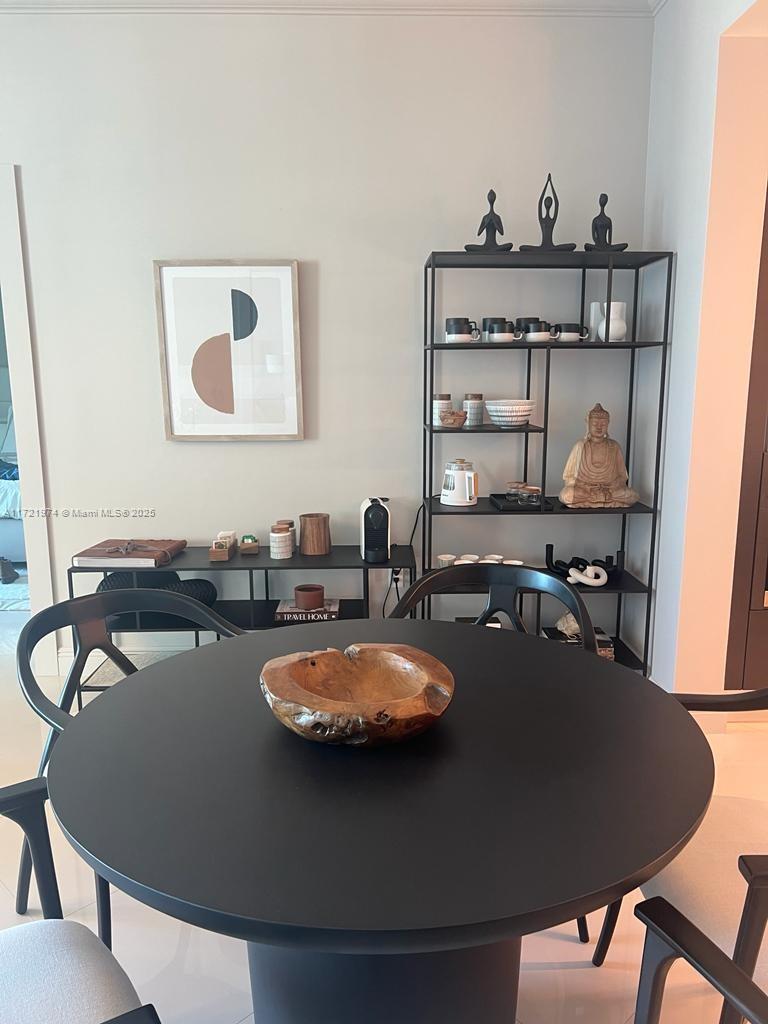 900 BISCAYNE BAY CONDO - Residential Lease