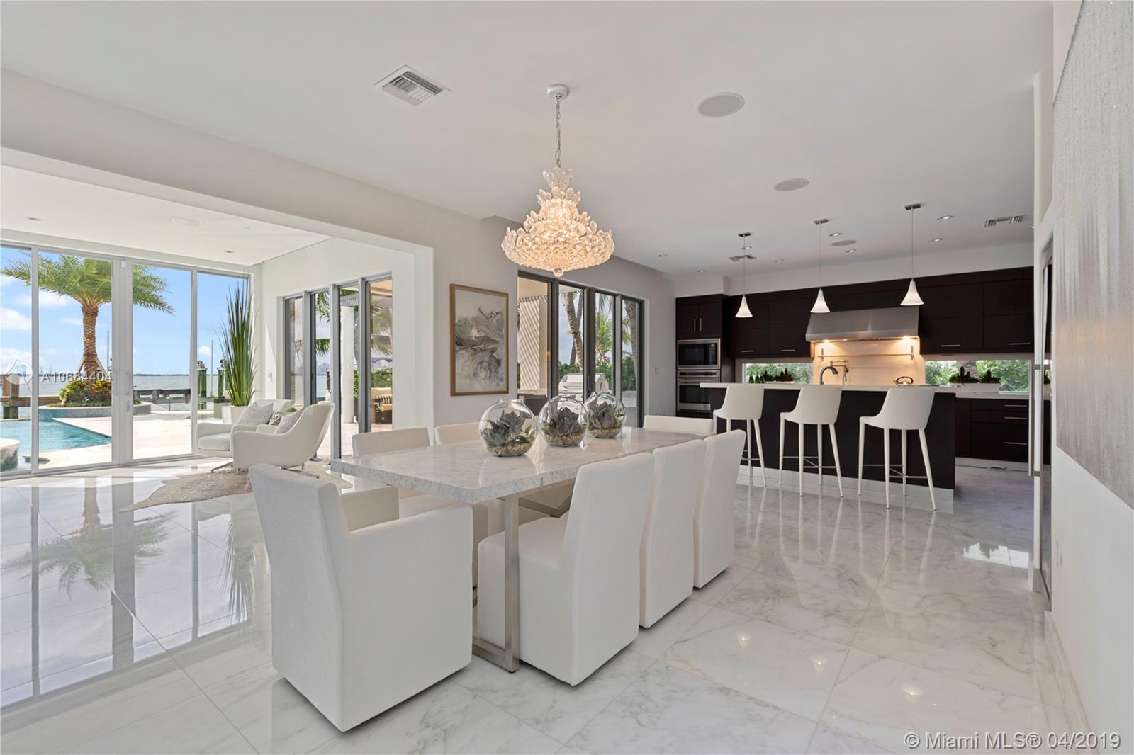 TREASURE ISLAND - Residential