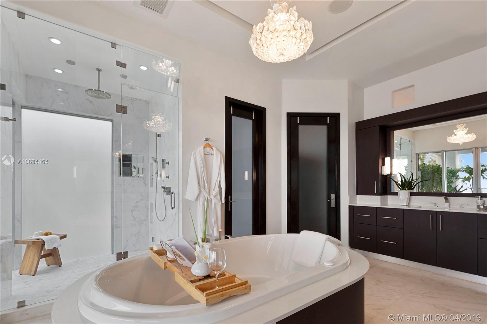 TREASURE ISLAND - Residential