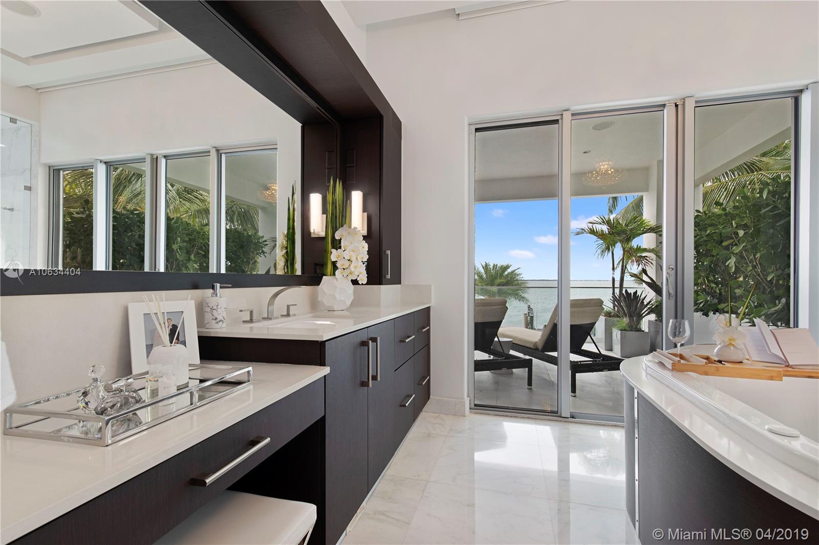 TREASURE ISLAND - Residential