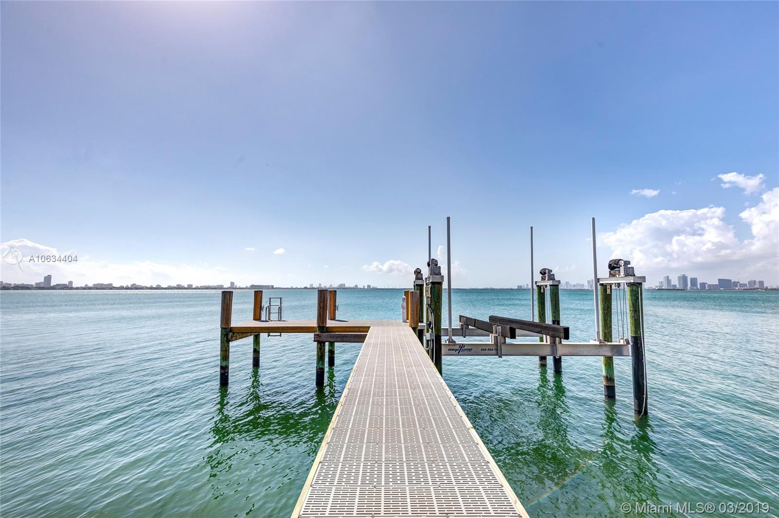 TREASURE ISLAND - Residential