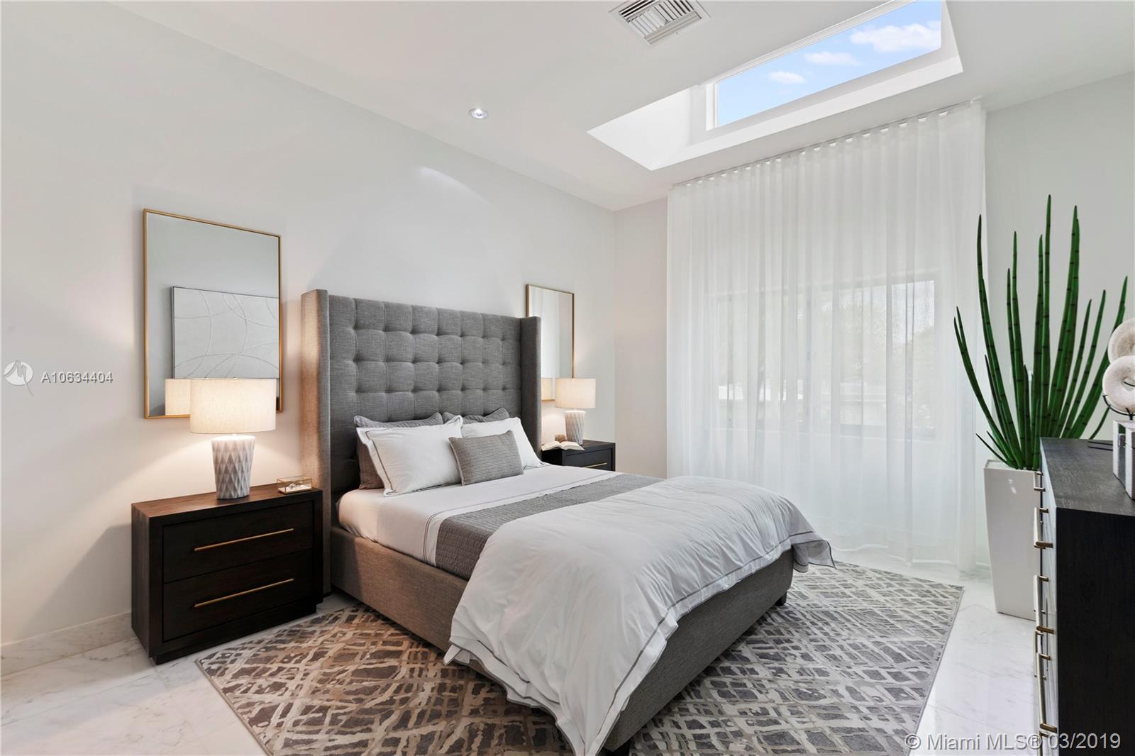 TREASURE ISLAND - Residential