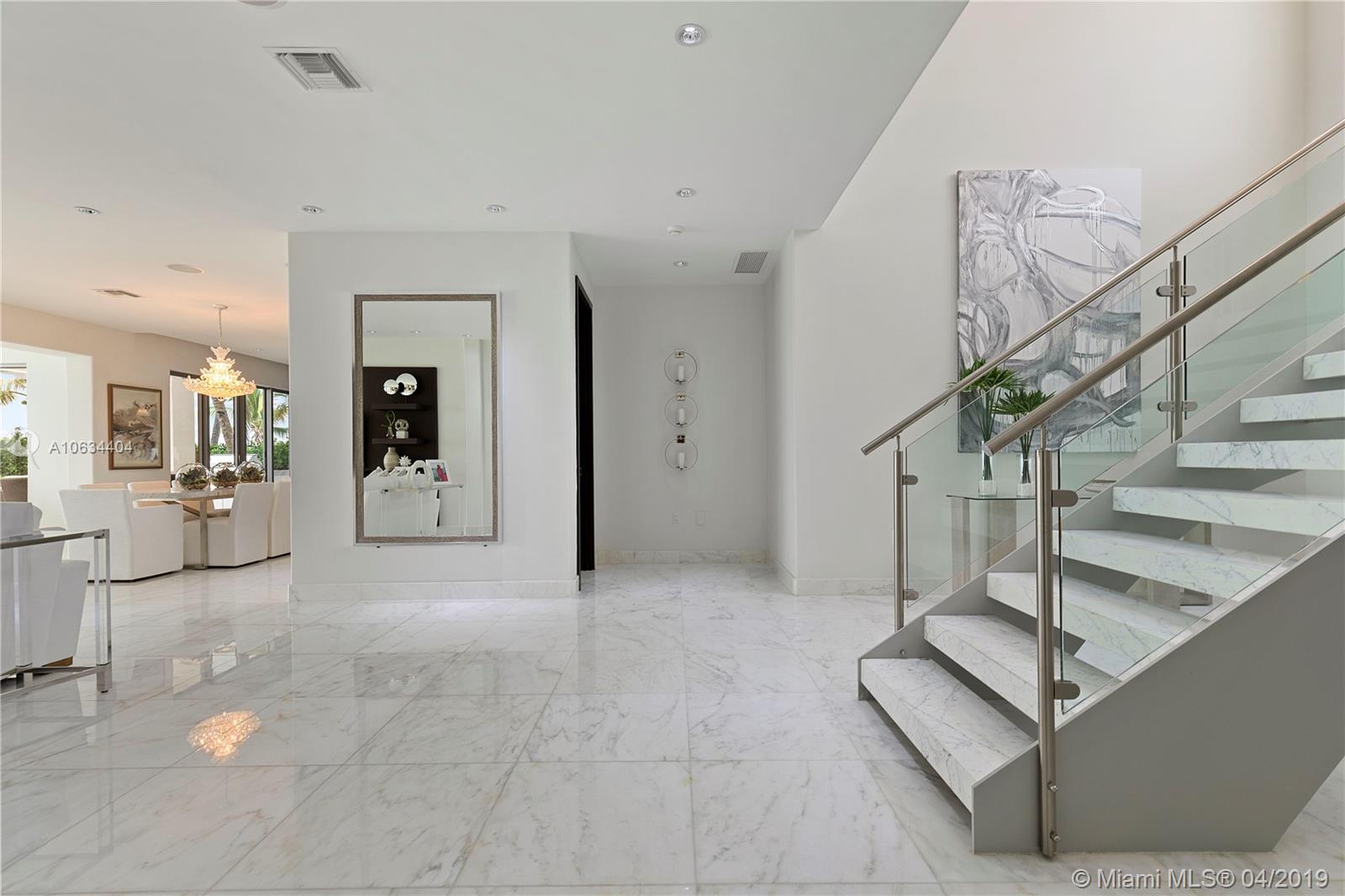 TREASURE ISLAND - Residential