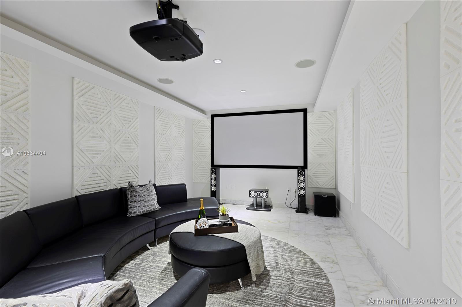 TREASURE ISLAND - Residential